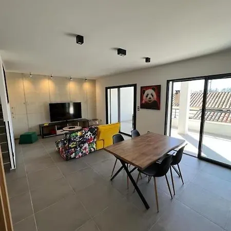 Logement Neuf-Ghisonaccia Centre, A 5Min De La Mer Exterior foto