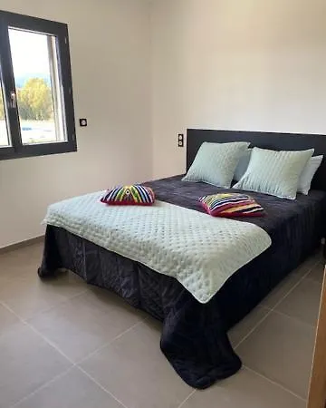 Logement Neuf-Ghisonaccia Centre, A 5Min De La Mer Exterior foto